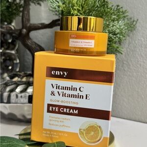 Envy Orange Vitamin C & E Eye Cream